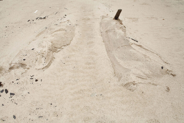 African migrants graves Judith Quax 03